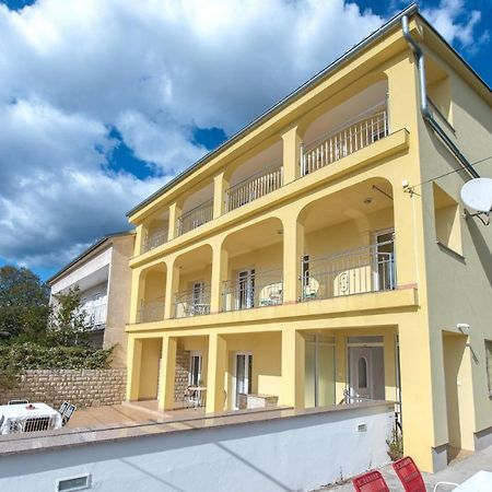 Apartments With A Parking Space Dramalj, Crikvenica - 5592 Экстерьер фото