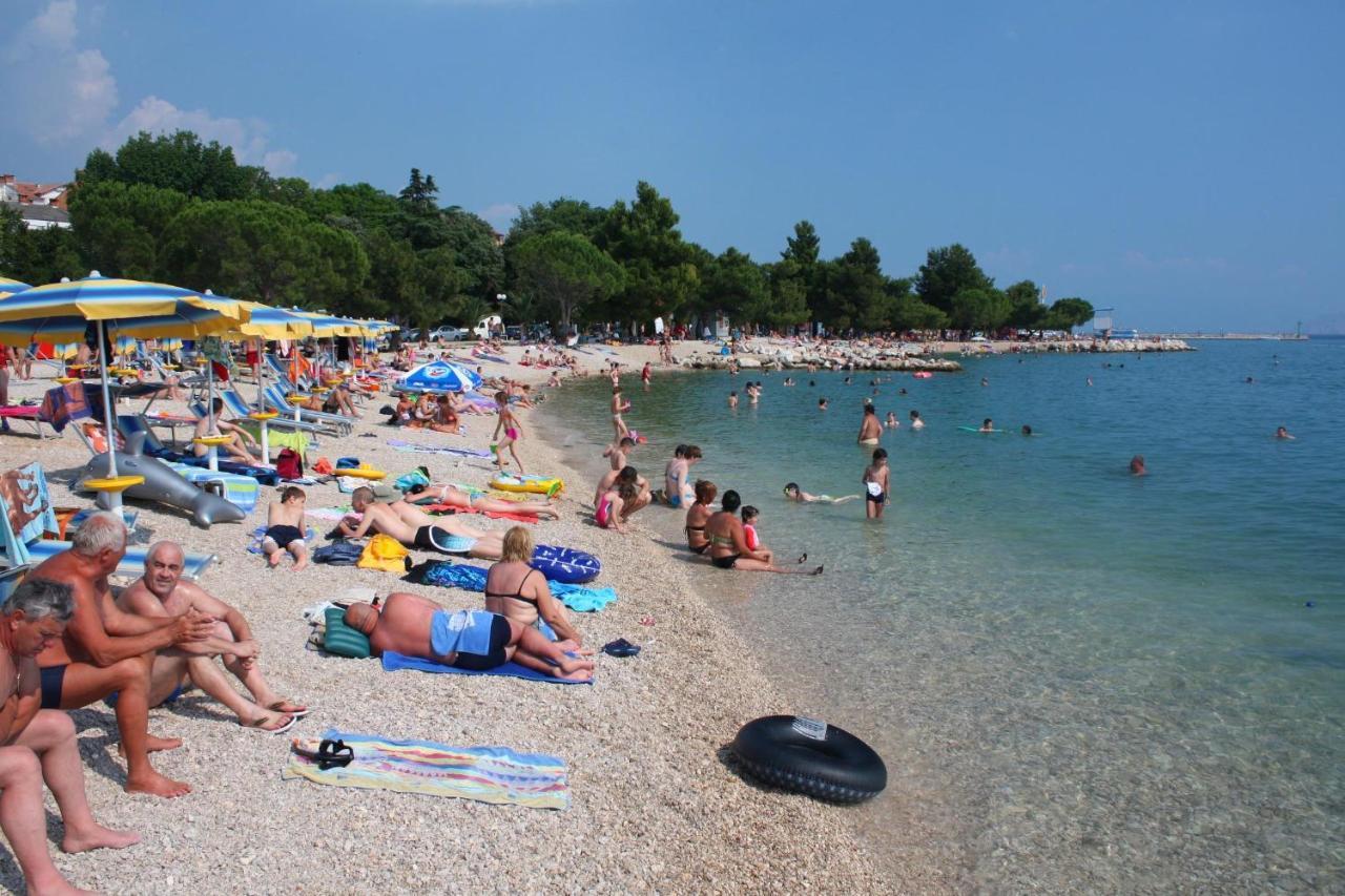 Apartments With A Parking Space Dramalj, Crikvenica - 5592 Экстерьер фото