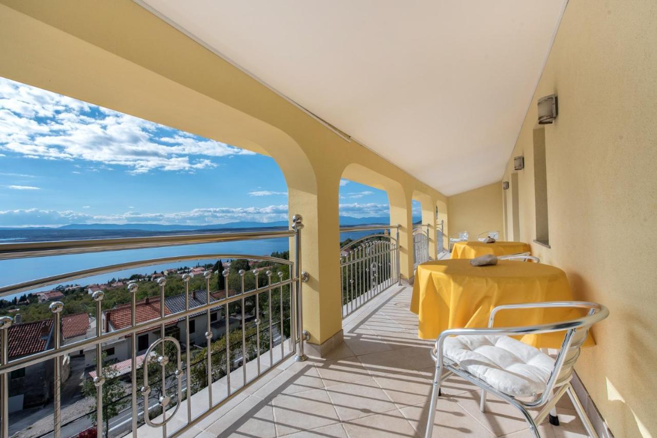 Apartments With A Parking Space Dramalj, Crikvenica - 5592 Экстерьер фото